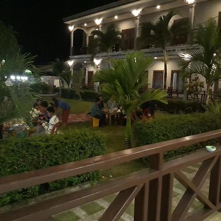 Mama Leurth Sunset Guesthouse Ban Dondét المظهر الخارجي الصورة