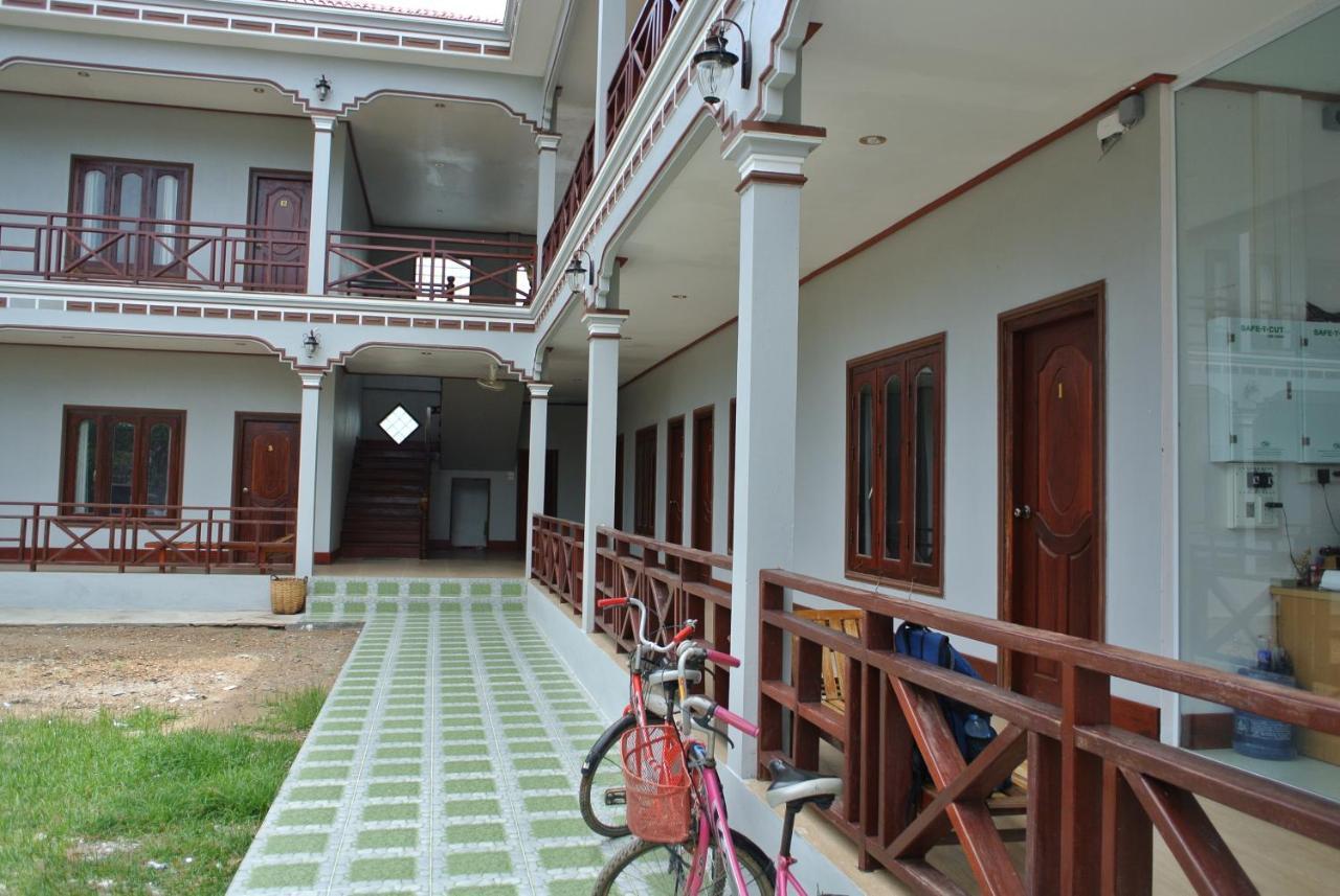 Mama Leurth Sunset Guesthouse Ban Dondét المظهر الخارجي الصورة