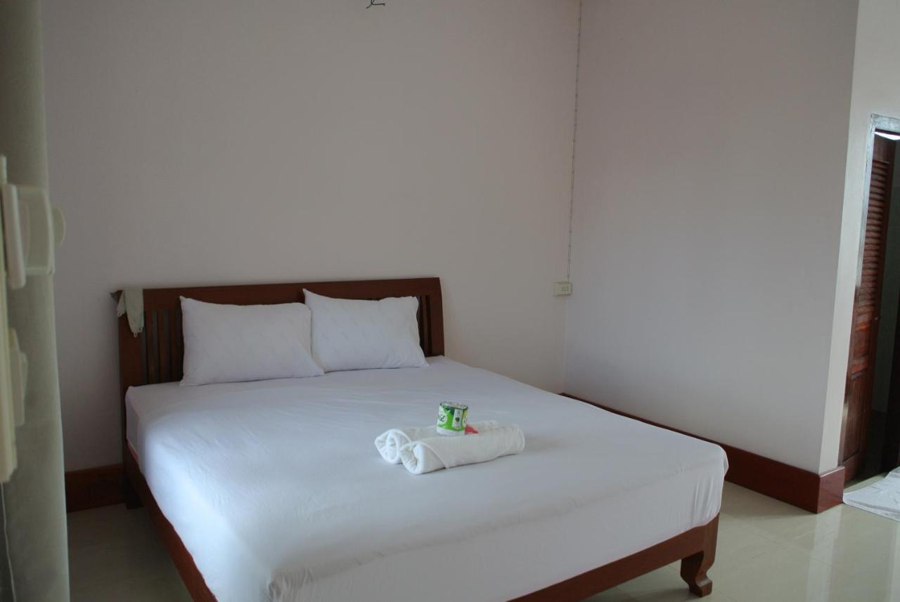 Mama Leurth Sunset Guesthouse Ban Dondét الغرفة الصورة