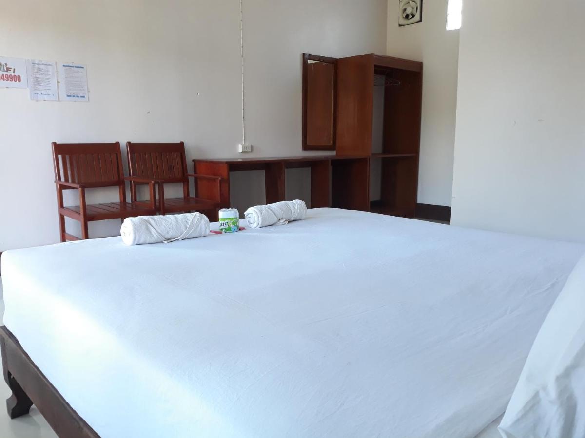 Mama Leurth Sunset Guesthouse Ban Dondét المظهر الخارجي الصورة