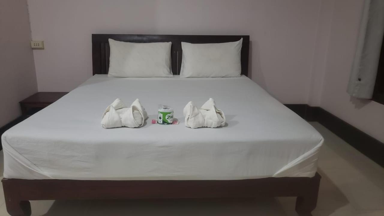 Mama Leurth Sunset Guesthouse Ban Dondét المظهر الخارجي الصورة