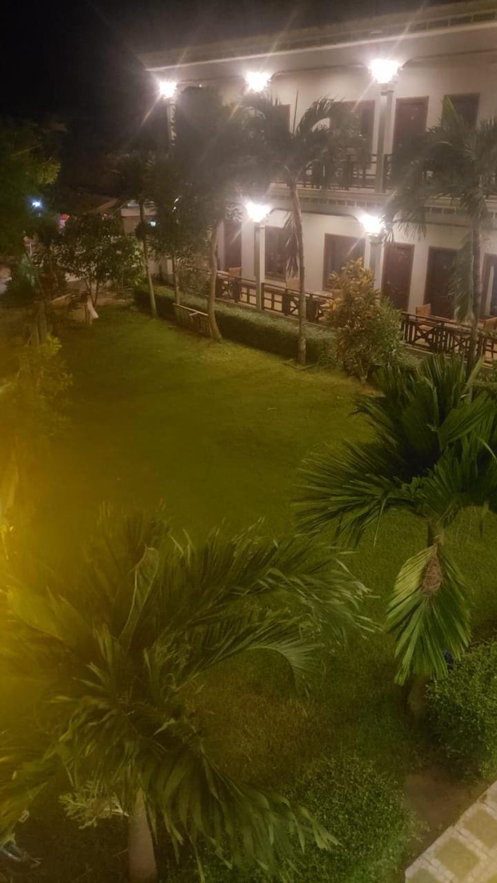 Mama Leurth Sunset Guesthouse Ban Dondét المظهر الخارجي الصورة